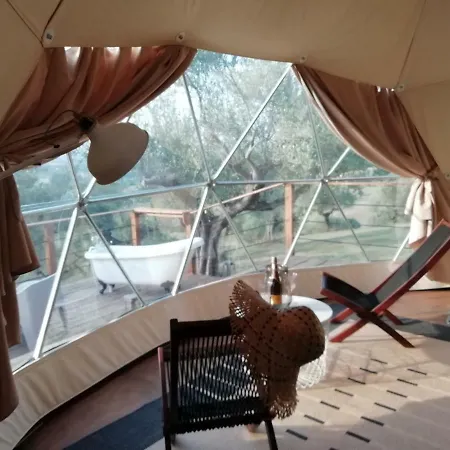 Cerchio Del Desiderio Glamping Retreat אוהל מפואר *