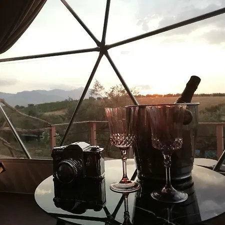 Cerchio Del Desiderio Glamping Retreat אוהל מפואר *