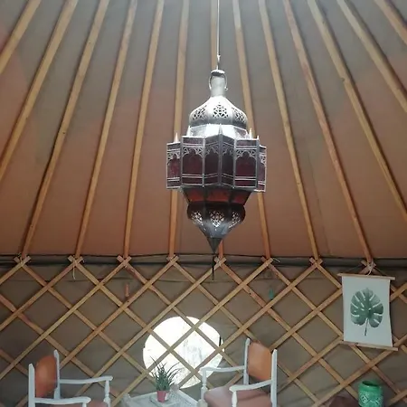 Cerchio Del Desiderio Glamping Retreat אוהל מפואר פסקרה