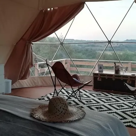 Cerchio Del Desiderio Glamping Retreat אוהל מפואר פסקרה